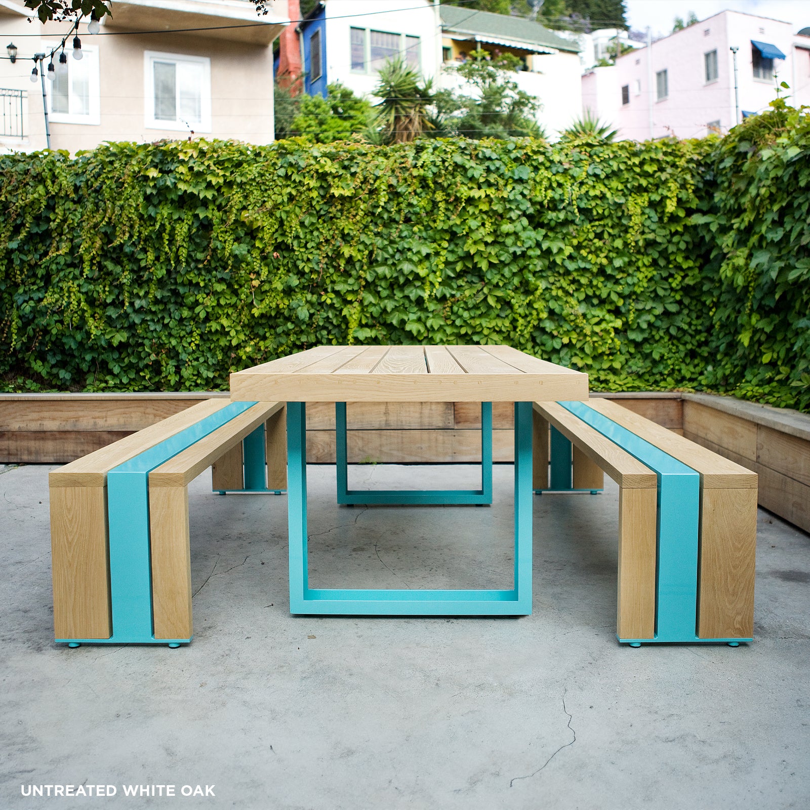 Scout Regalia Dining Picnic Table Set | Wood & Powder Coated